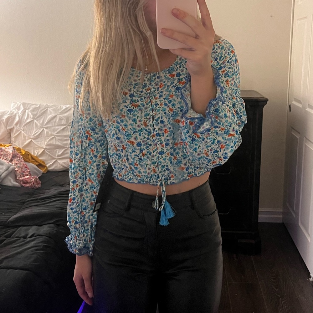 Cropped Floral Blouse
